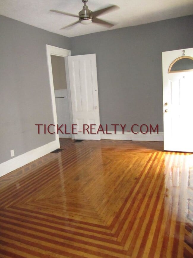 Photo - 300 Meigs St Unidad 2