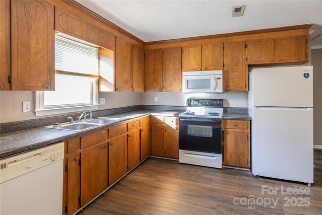 Photo - 424 S 4th St Unit 4