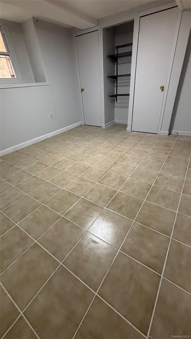 Photo - 1527 E 172nd St Unit 1A