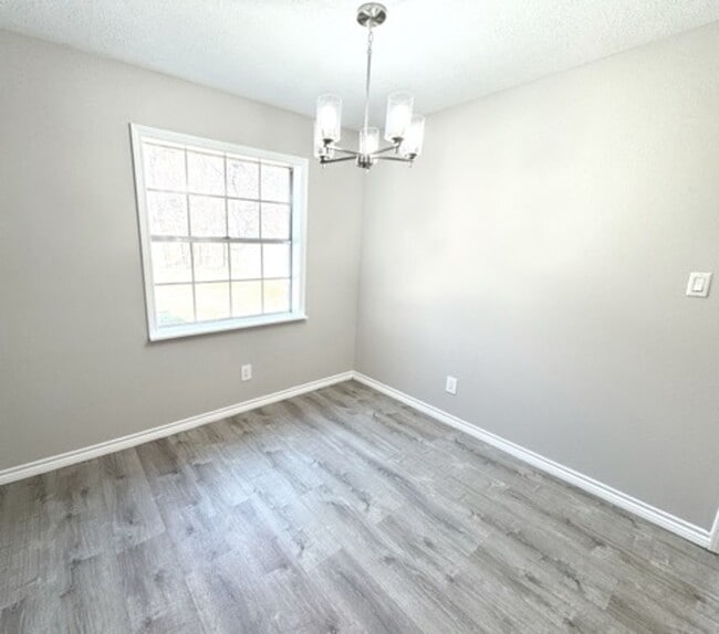 Photo - 11 Heritage Dr