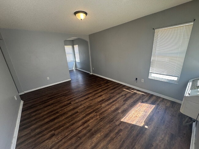 Photo - 824 S Water St Unit 4