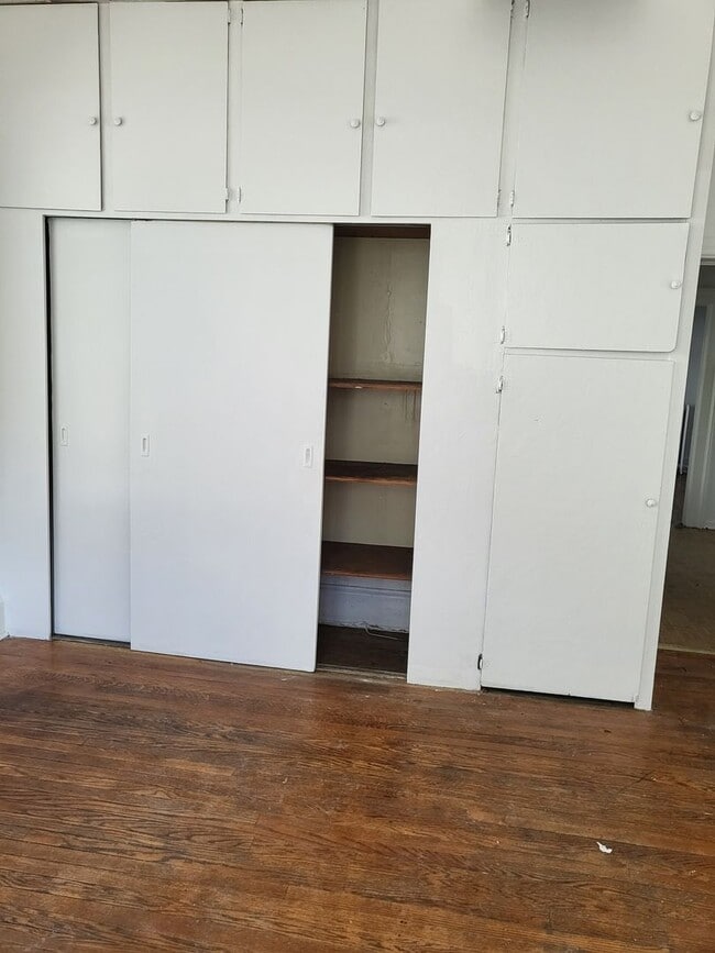 Photo - 118 College Pl Unit 118-1