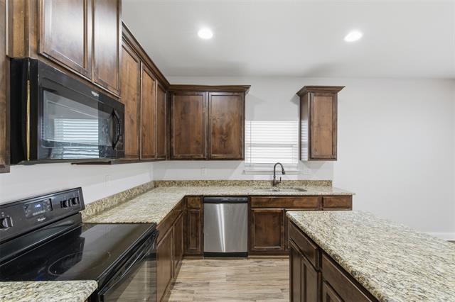 Photo - 4805 Pickett St