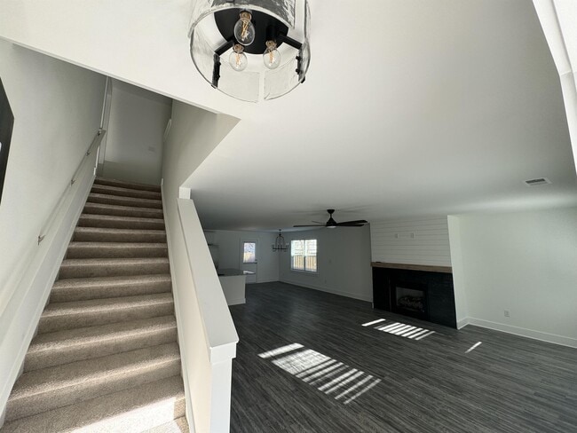 Photo - 2128 Middlebridge Ct
