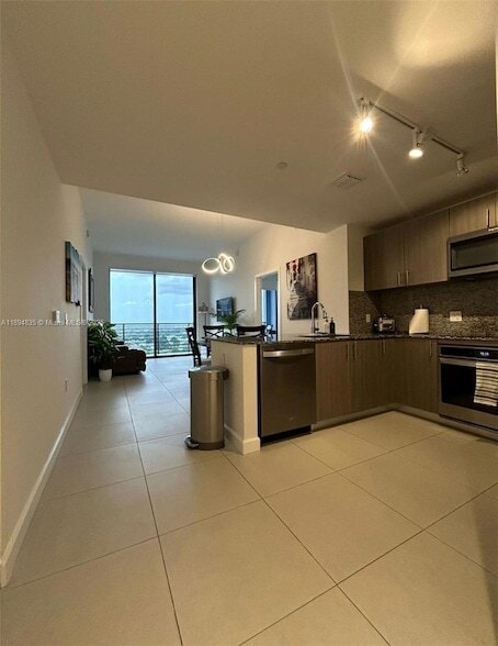 Photo - 5350 NW 84th Ave Unit 1818