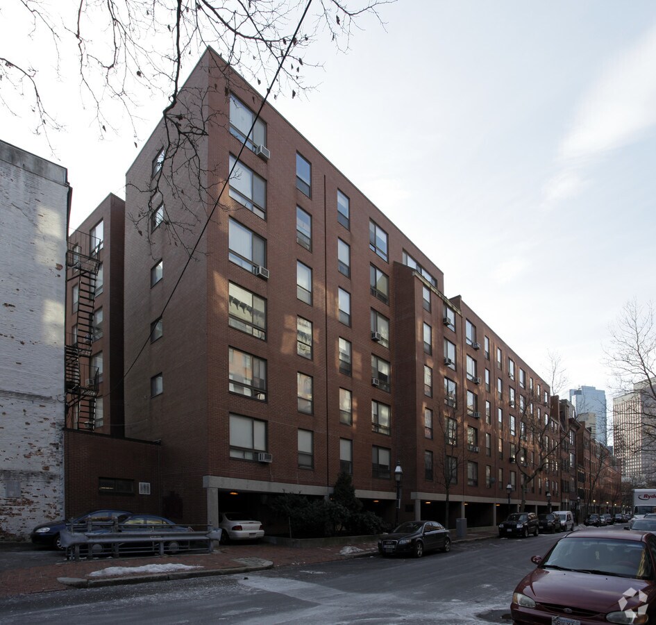 Photo - Ausonia Apartments