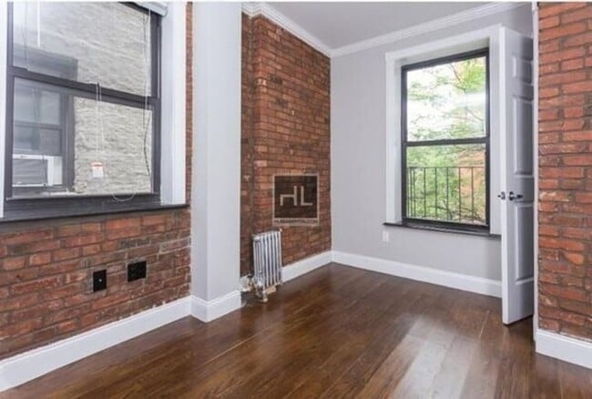 Building Photo - GORGEOUS Upper West Side 2 Bedroom - WON'T... Unit 3FW Rental