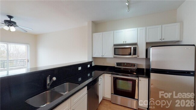 Photo - 1315 East Blvd Unit 329
