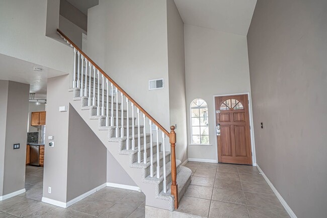 Photo - Spacious 3-Bedroom Home with Large Backyard on a Cul-de-Sac in Saugus!