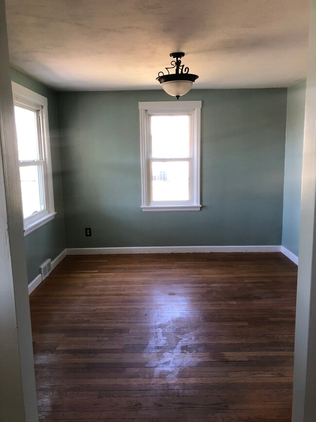 Photo - 252 Arcadia Blvd