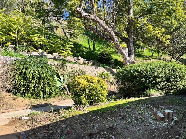 Photo - 1866 N Ave 56 Unit 1866