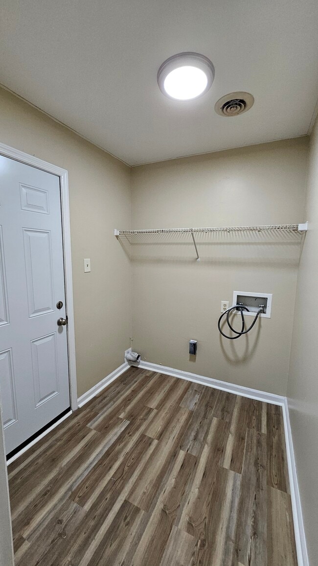 Photo - 5105 Bradley St NW Unit 5105