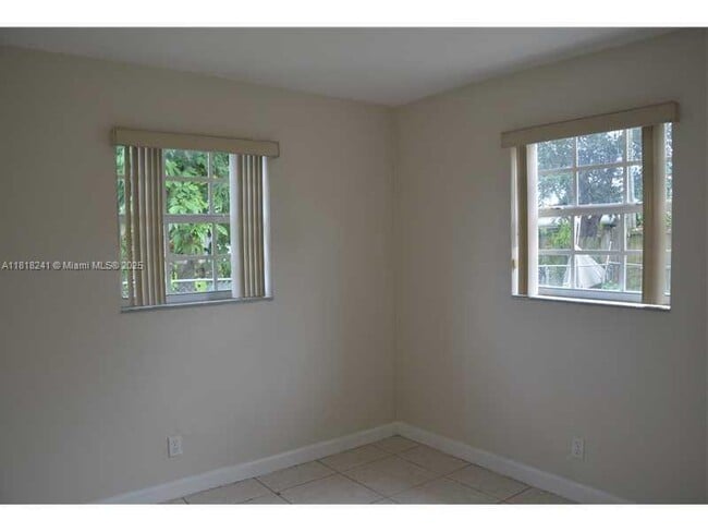 Photo - 5720 SW 36th Ct Casa