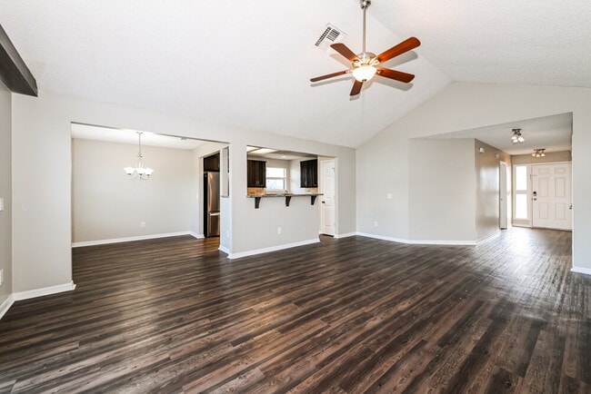 Photo - 8465 Rockridge Dr