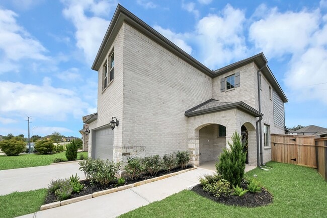 Photo - 4042 Colony Ln