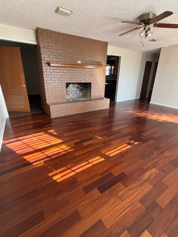 Photo - 219 Rosemary St