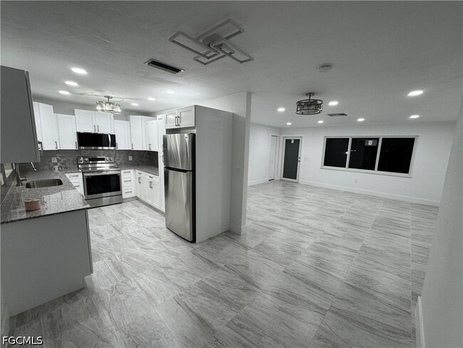 Photo - 1201 Betmar Blvd