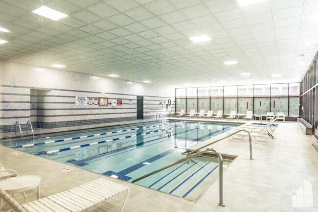 Photo - 1 bedroom in Chicago IL 60611 Unit 717