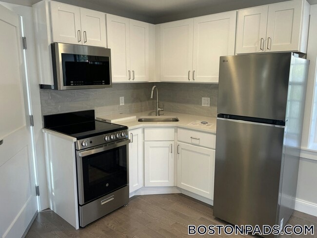 Photo - 328 Bank St Unit A3