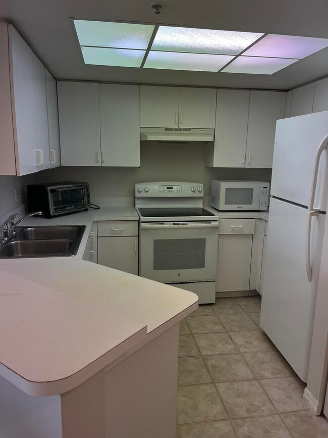 Photo - 4155 N Haverhill Rd Unit 1416