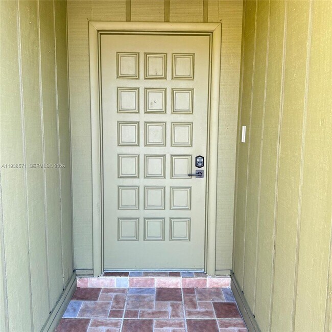 Photo - 12144 SW 110th St Cir W