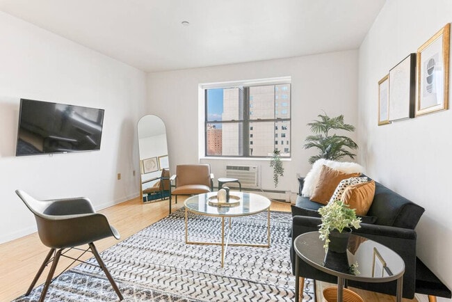 Photo - 115 E 102nd St Unidad ID1013672P