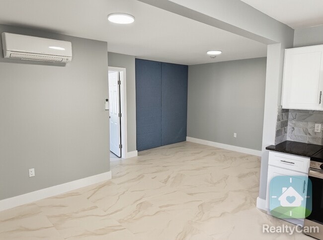 Photo - 1456 NE 24th Ct Unit A