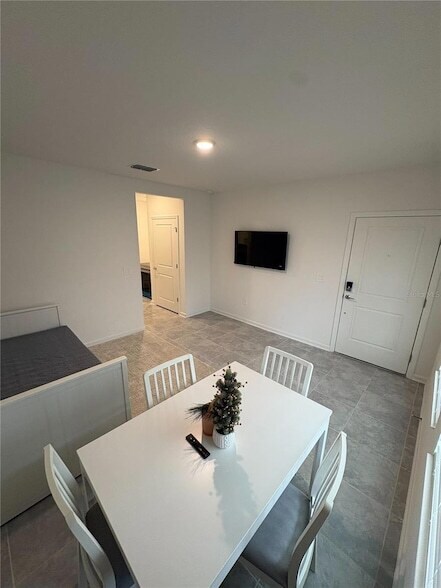 Photo - 6131 Shavasana Rd Unit B
