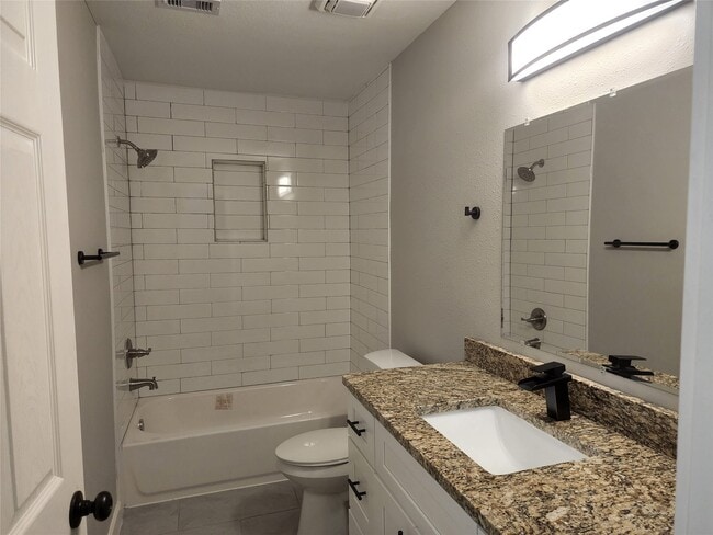 1508 Carver Ave