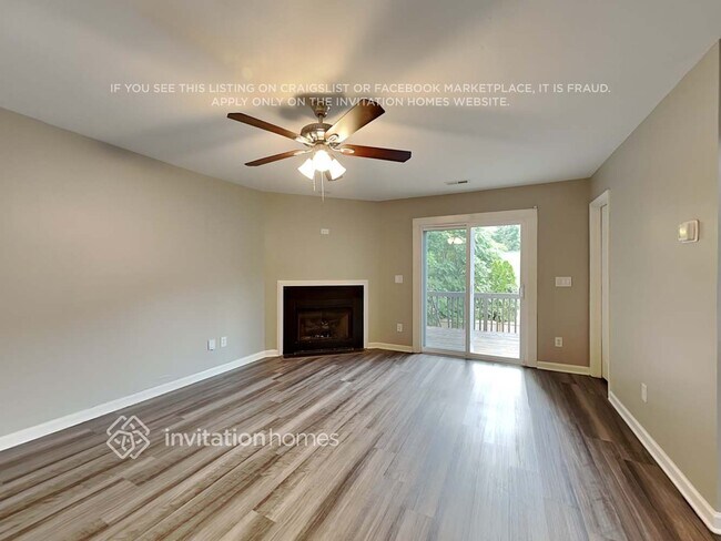 Photo - 3731 Heather View Ln