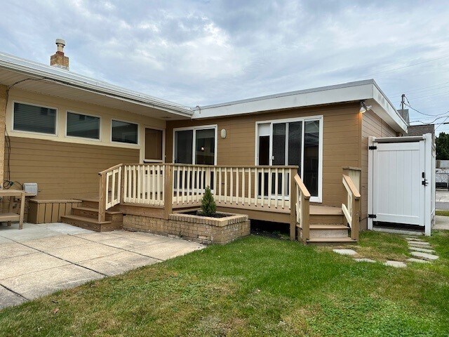 Photo - 3004 Winchester Ave