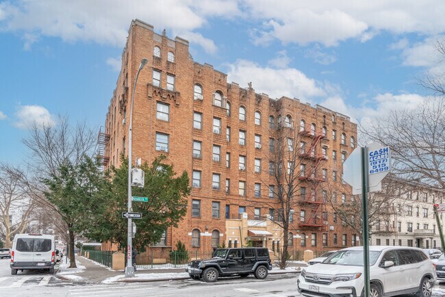 Photo - 2416 Newkirk Ave