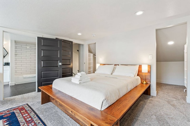 Photo - 1951 S 1700 E