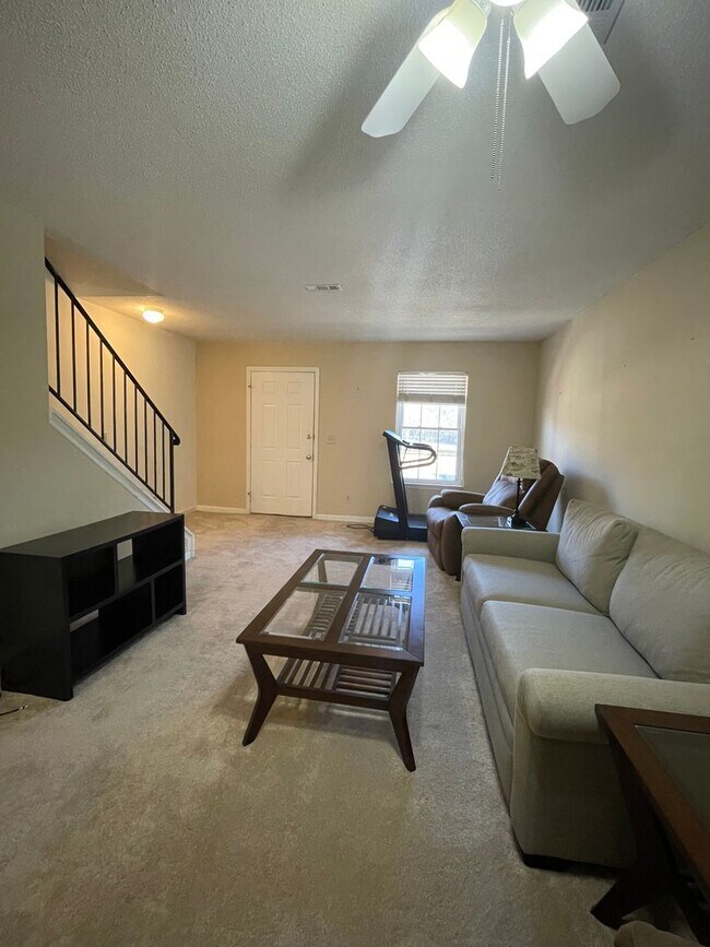 Photo - The Brookes Condos 10-11