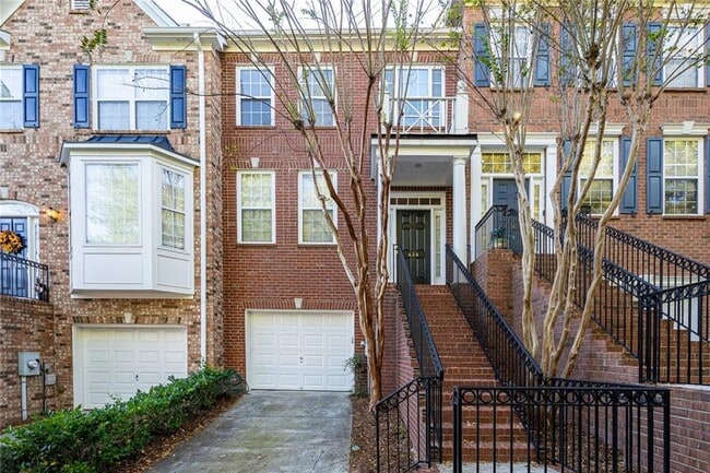 Photo - 424 Tioram Ln SE