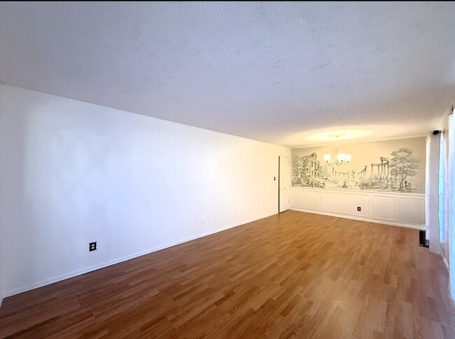 Photo - 5005 Colfax Pl