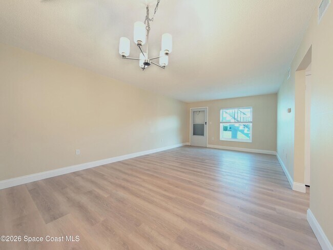 190 E Olmstead Dr Unit D6