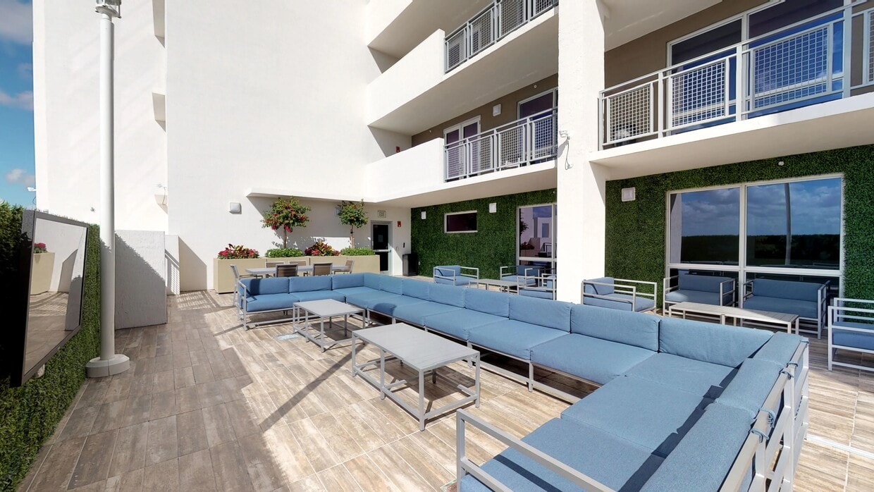 Photo - The Palmer Dadeland Apartments