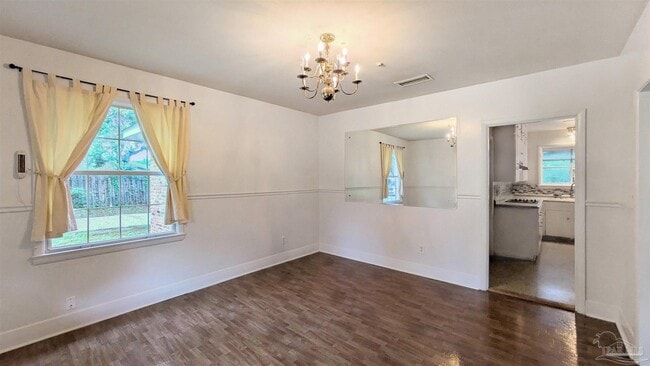 Photo - 2 Manor Dr
