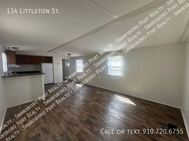 Photo - 134 Littleton St