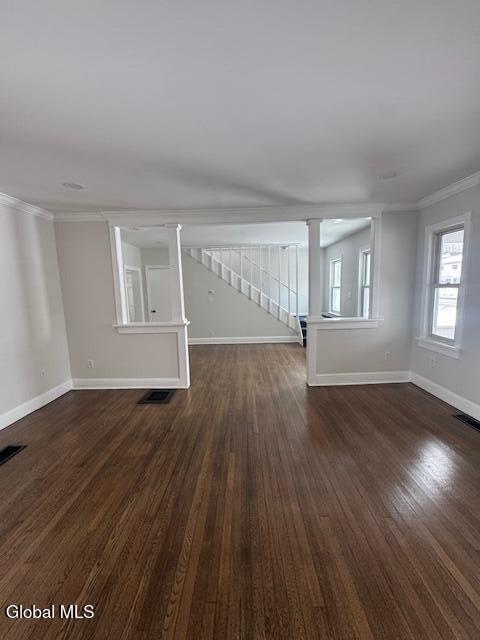 Building Photo - 20 River St