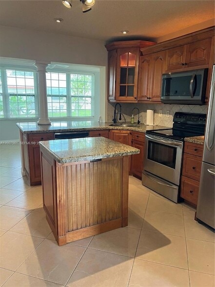 Photo - 6805 NW 75th St