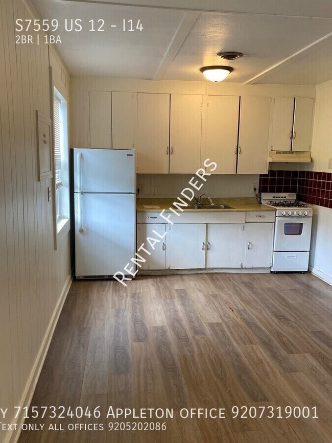 Building Photo - S7559 US-12 Unit I14