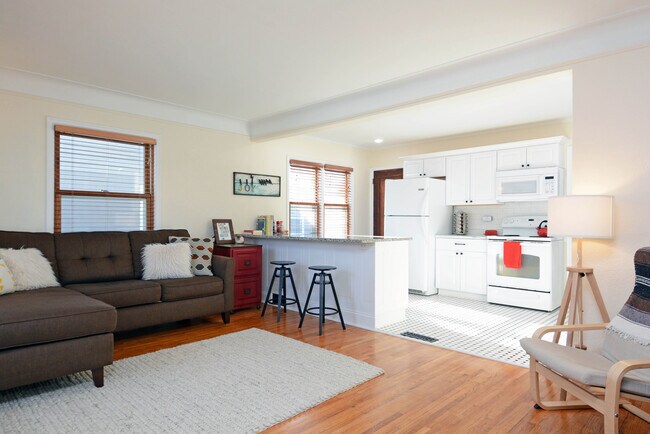 Photo - 5718 Nicollet Ave Unidad 5718