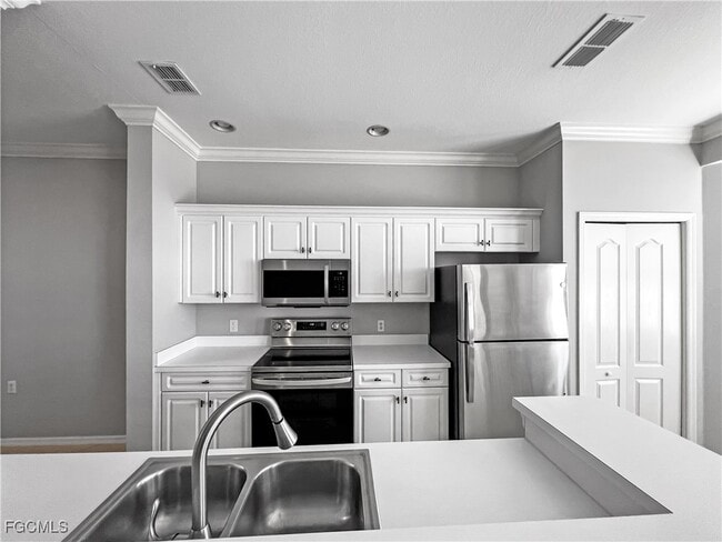 Building Photo - 8550 Kingbird Loop Unit 648 Rental