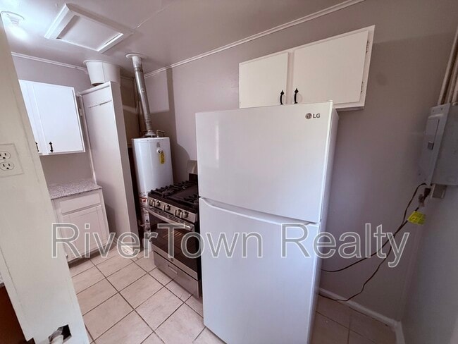 Photo - 3300 Baskin St