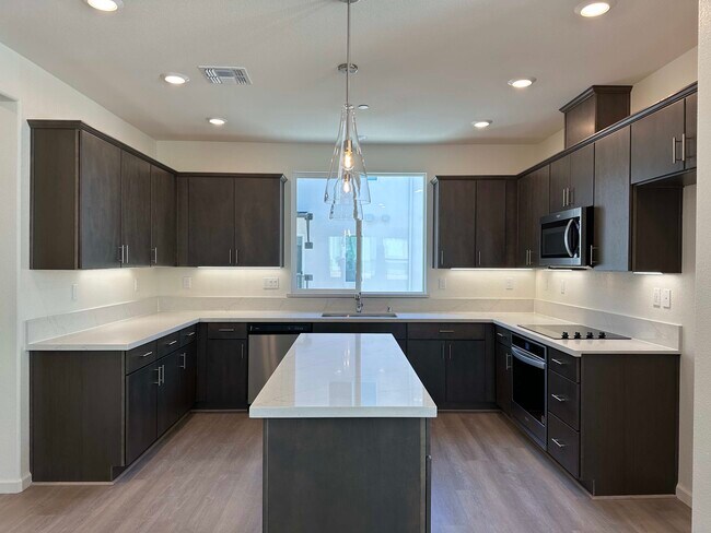 Photo - 29800 Mission Blvd