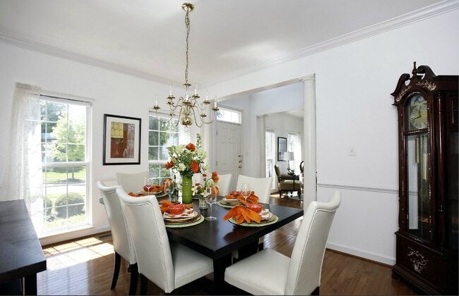 Building Photo - 11401 Crownwood Ln