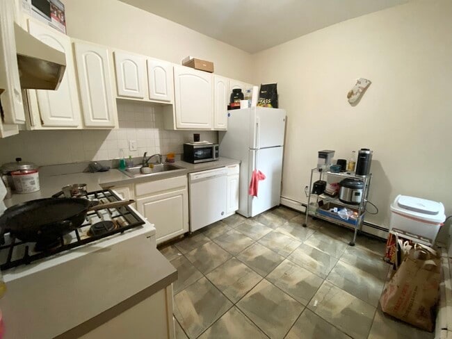 38 S Huntington Ave