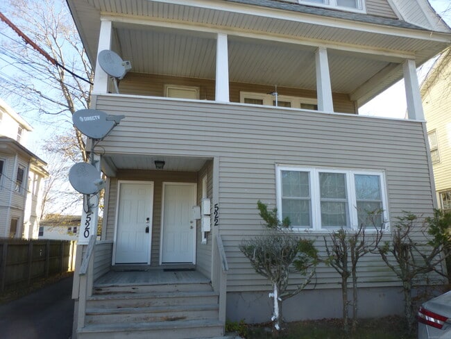 Building Photo - 520 Ocean Ave Unit 2